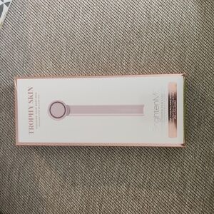 Trophy Skin Brighten MD Eye face and neck tool NIB